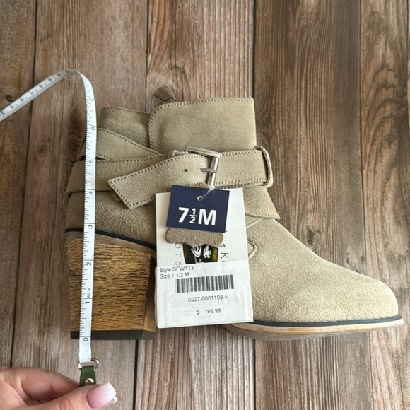 Sterling River Boots Leather Ankle Boots - Picture 5 of 6